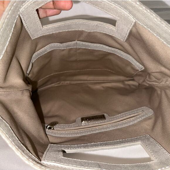 Valentina Gray Leather Large Crossbody Handbag Minimalist Casual Statement Basic - Picture 8 of 10